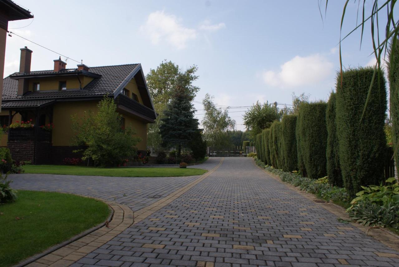 Agrogosia Hotel Czajowice Buitenkant foto