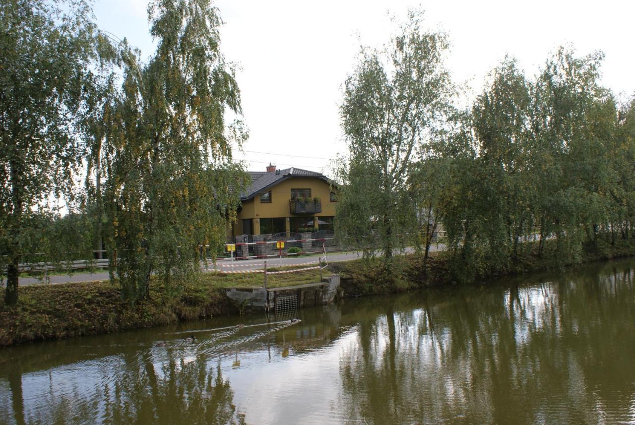 Agrogosia Hotel Czajowice Buitenkant foto